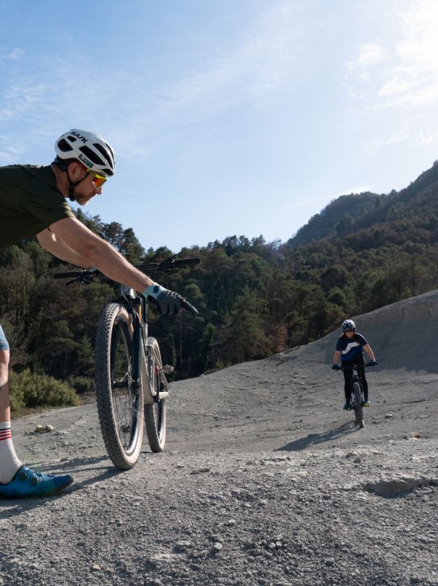 AMBBICI 2 BIKE OUTDOOR EXPERIENCE